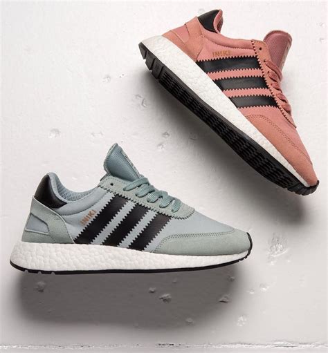 adidas iniki runner grün|adidas iniki runner pink blue.